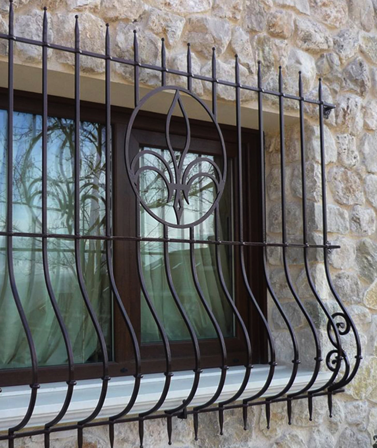 grate in ferro per finestre
